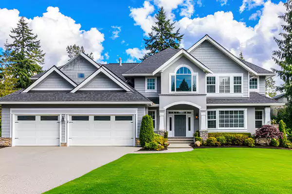 Cleaning Mold Off Wood in Maryville, IL